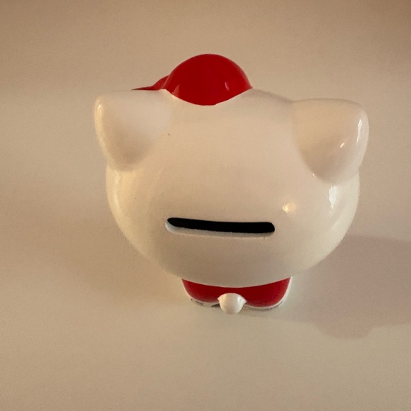Hello Kitty piggy bank brand new - Picture 4 of 4